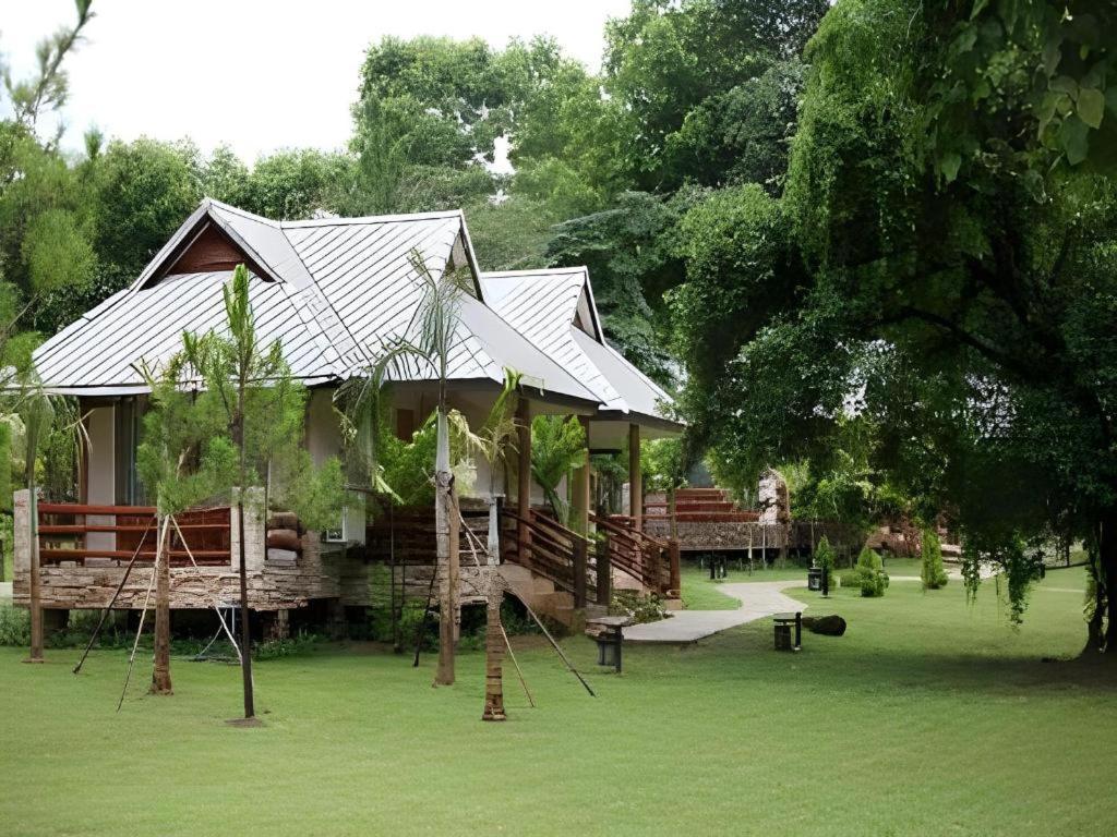Chiangkham Luang Resort Chiang Dao Zewnętrze zdjęcie
